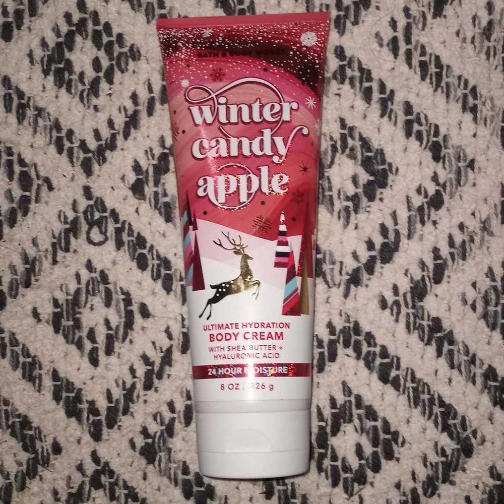 *New* Bath & Body Works - Winter Candy Apple - Body Cream